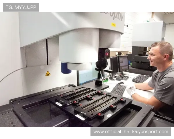 球场动态摄像系统提升回放精度与观感