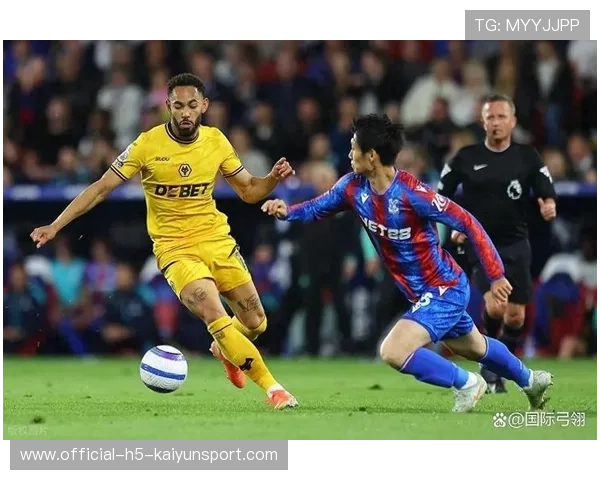 曼联超新星或将租借加盟那不勒斯，新赛季曼联赞助商