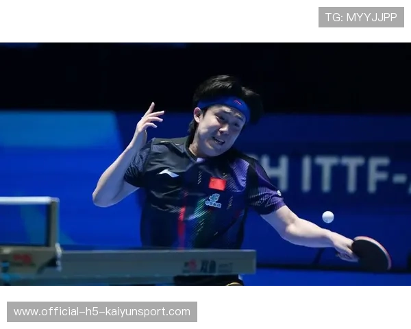 乒乓亚洲杯王楚钦正手强冲，角落线路直接打穿