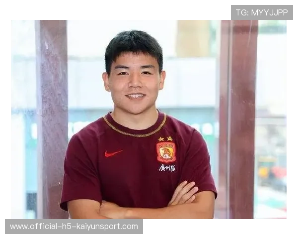 徐彬加盟狼队,备战英超,突破U21赛季 徐彬加盟狼队,备战英超,突破U21赛季